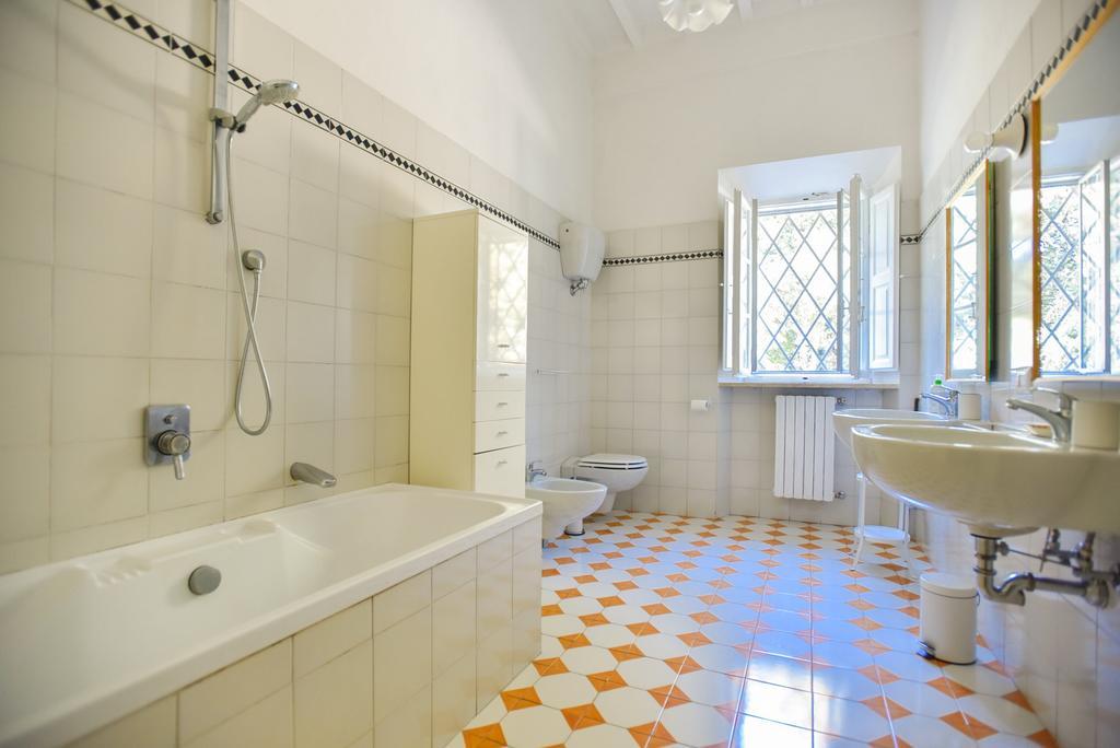 Villa San Dalmazio Splendida Appena 5Km Dal Centro Siena Luaran gambar