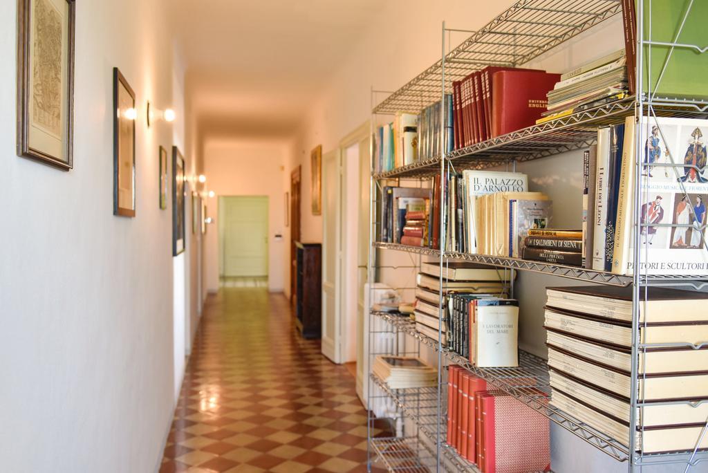 Villa San Dalmazio Splendida Appena 5Km Dal Centro Siena Luaran gambar
